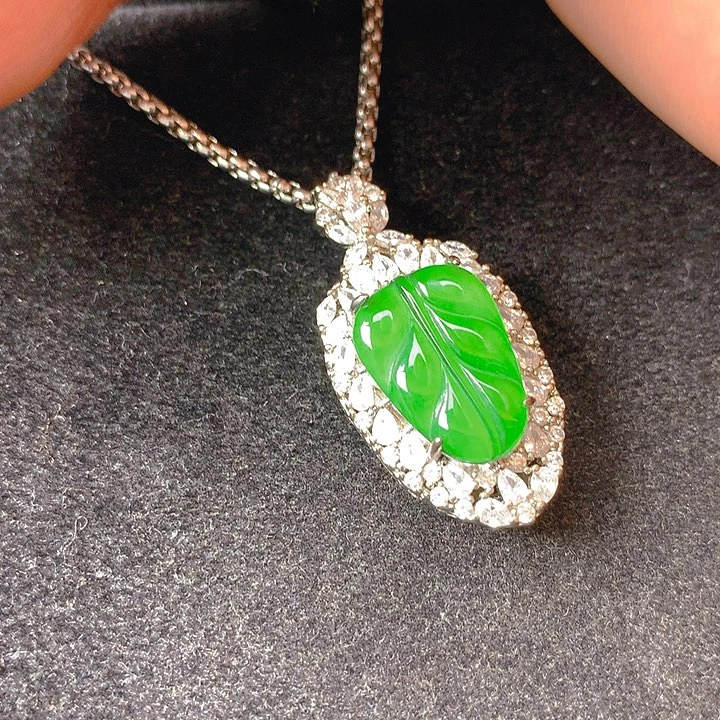 翡翠未镶嵌颈饰翡翠多样性