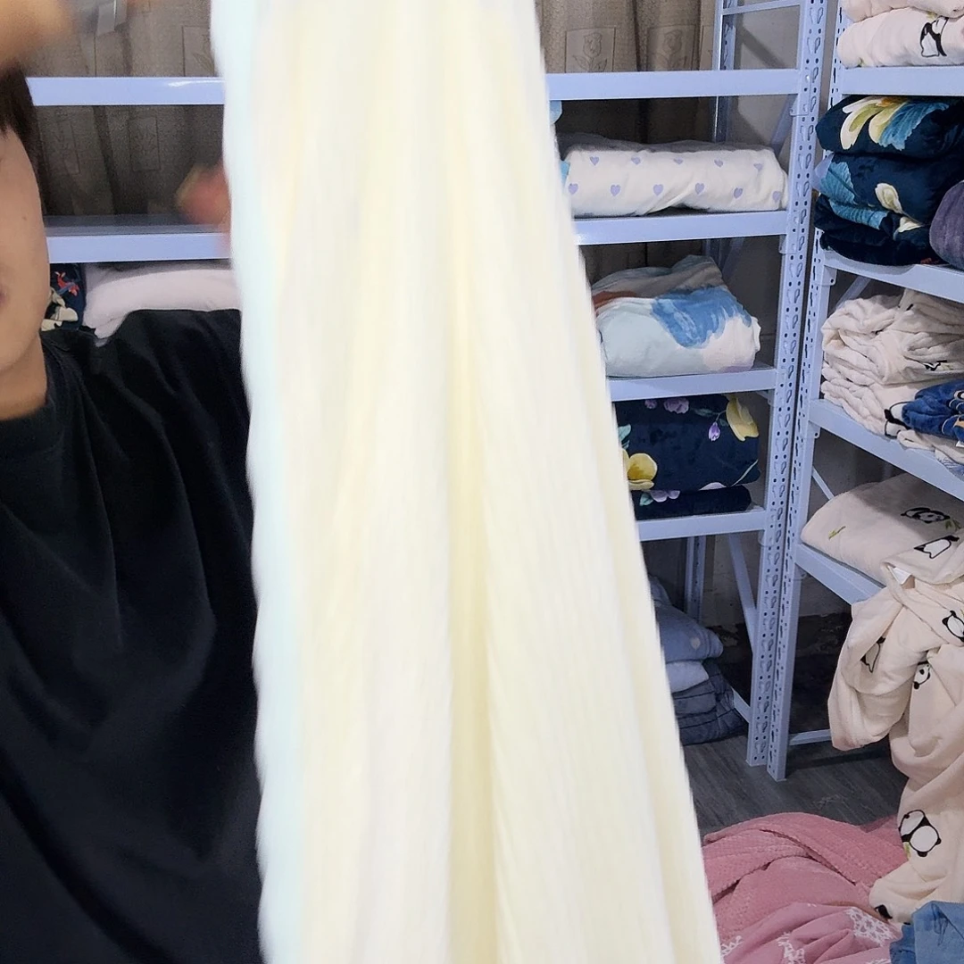 羊驼毛毯子笔画的