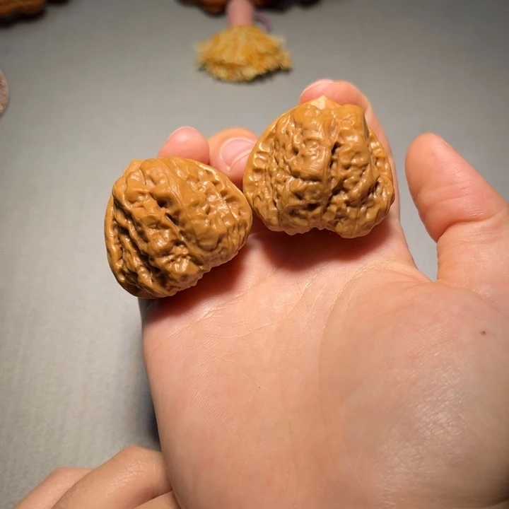 左***跳把件文玩核桃蛤蟆945