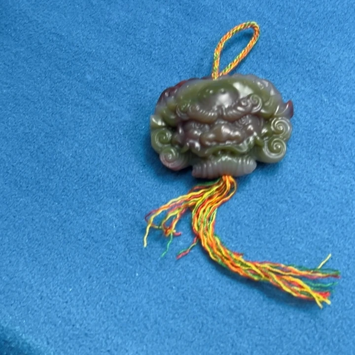 沈***练玛瑙/玉髓颈饰未镶嵌