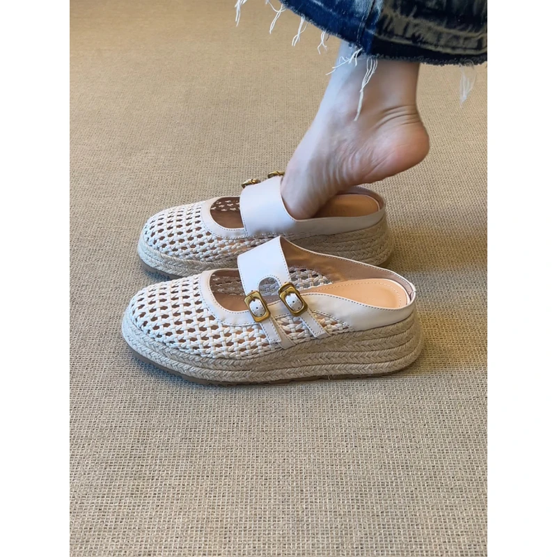 nnmis/5.5cm草编坡跟复古圆头编织镂空双扣带外穿包头拖鞋