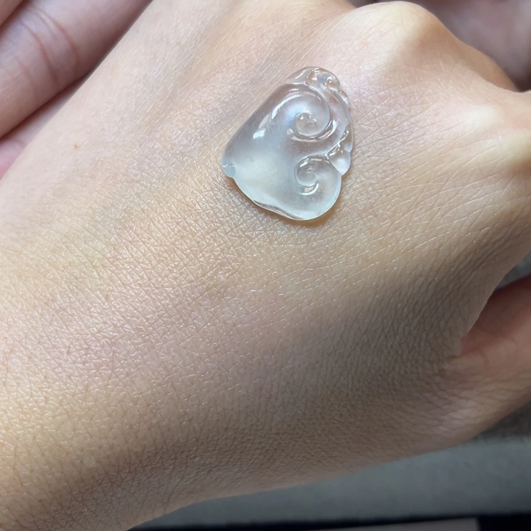 翡翠裸石缅甸翡翠