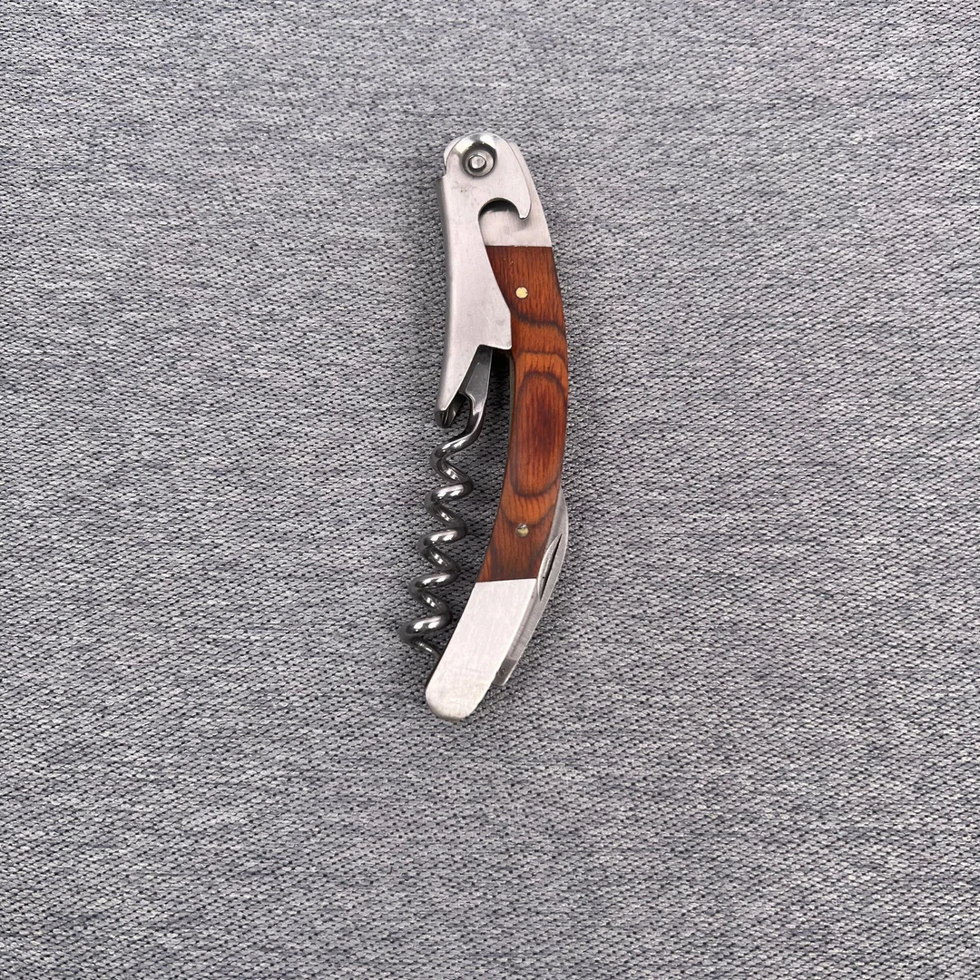 7-749 库存多功能开瓶器 海马刀