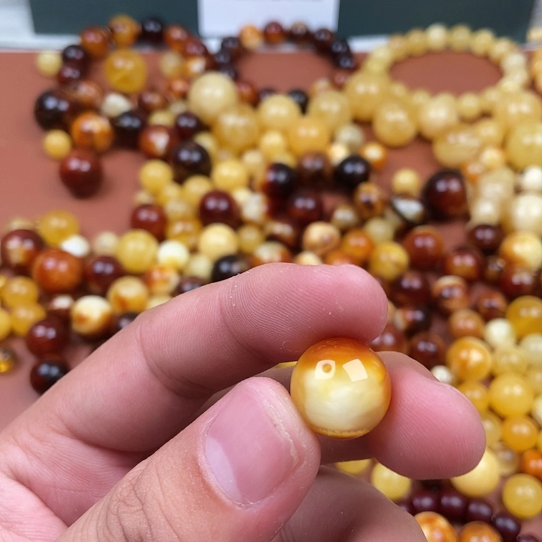 ****༊未镶嵌琥珀珠宝奇石蜜蜡