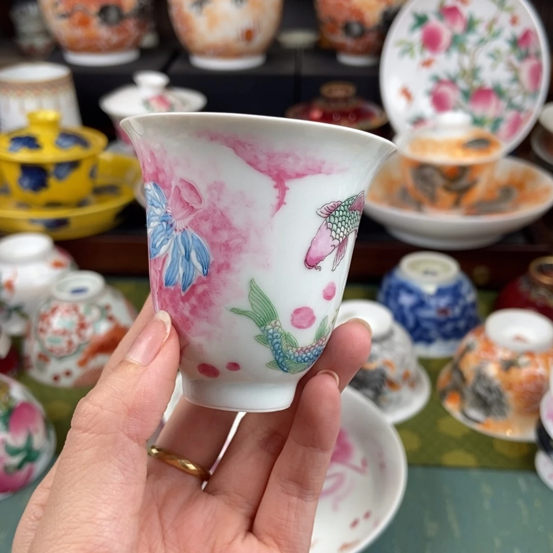 陶瓷的设计师是一个