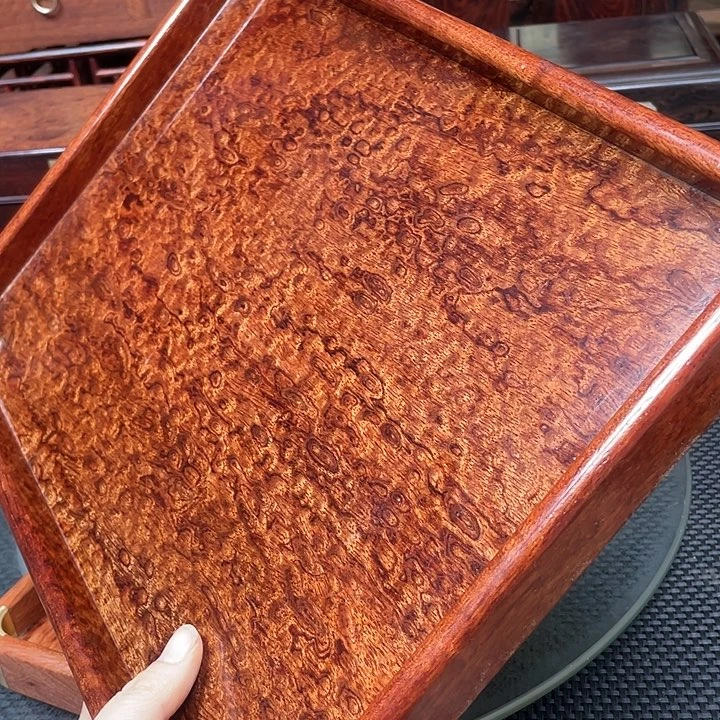 木巴西华丽木茶盘上