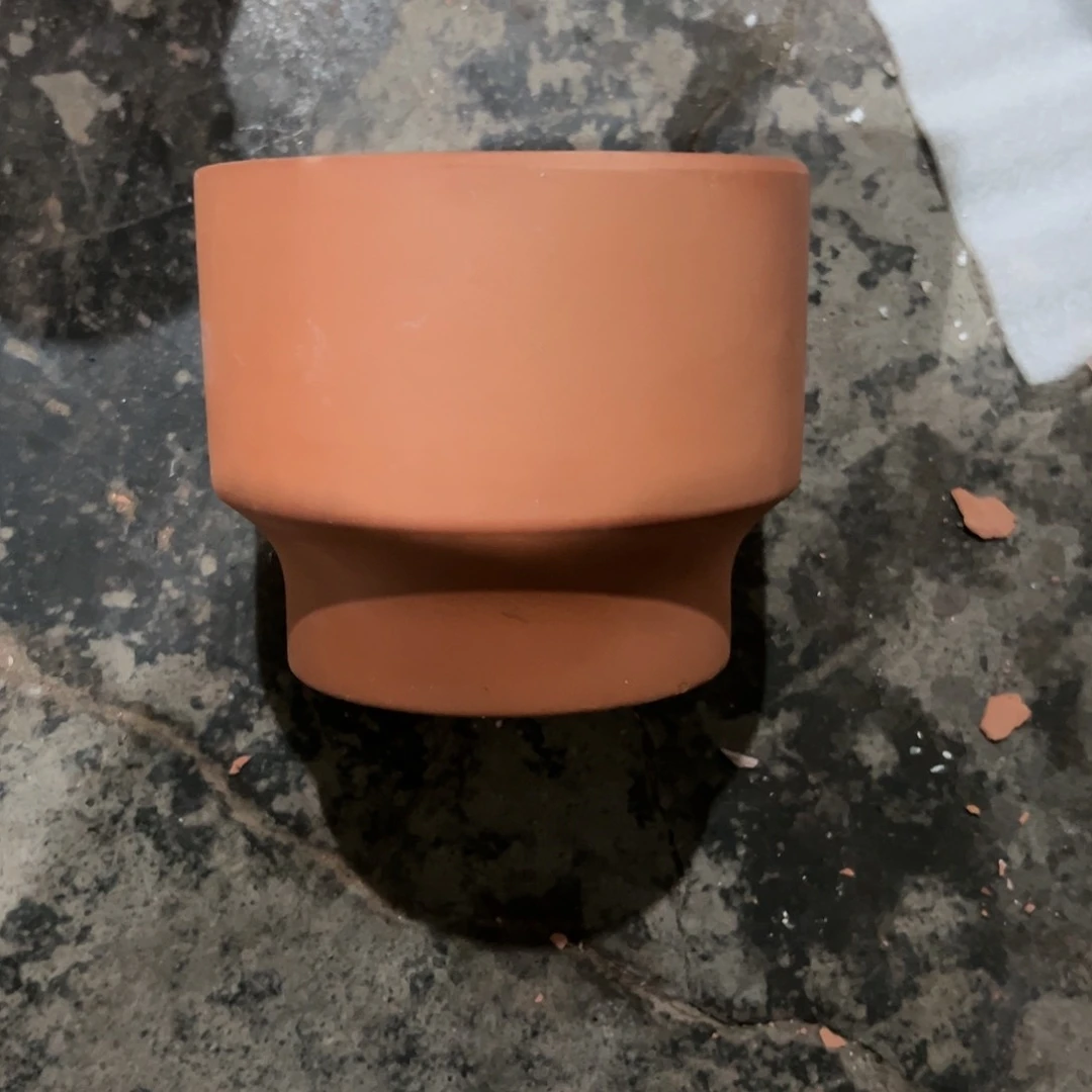 【闪购商品】红陶酒杯盆14口11高1只【微瑕】