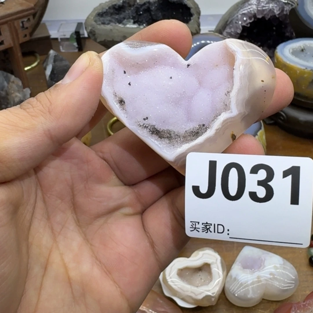 未镶嵌大型摆件（非配饰）水晶