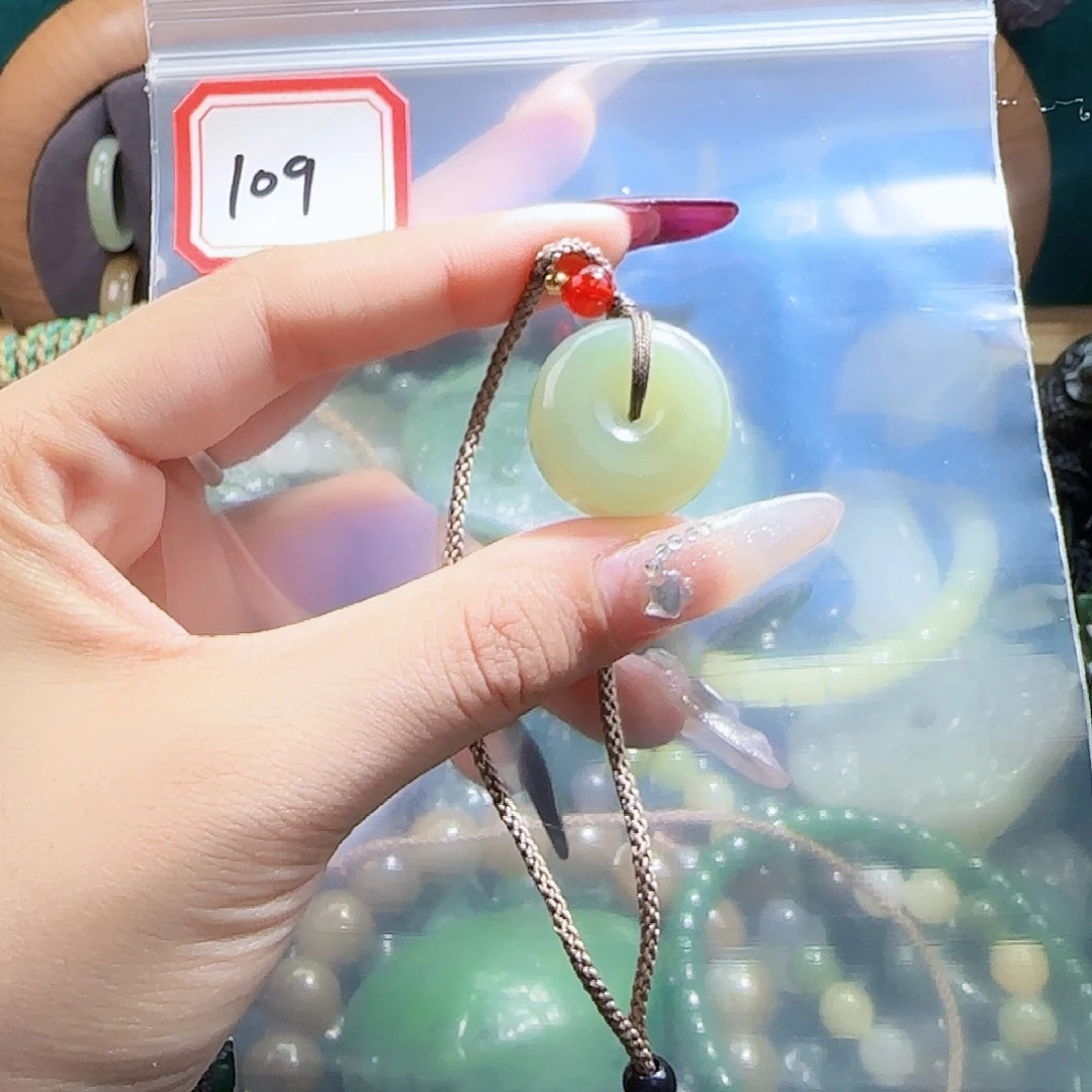 和田玉未镶嵌珠宝半成品