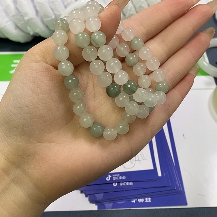 石英质玉未镶嵌手镯