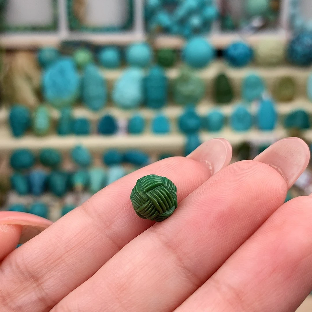 未镶嵌绿松石珠宝奇石