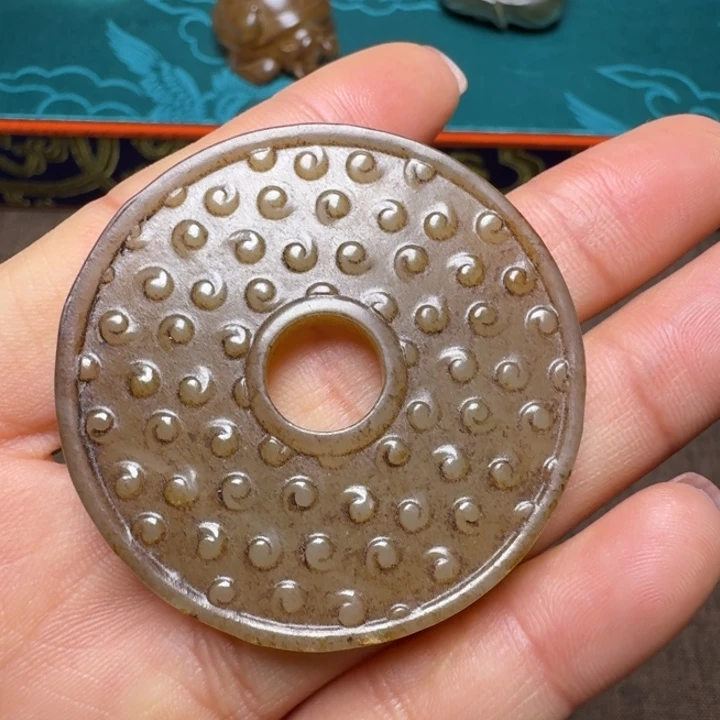 郑***和田玉（糖玉）未镶嵌颈饰
