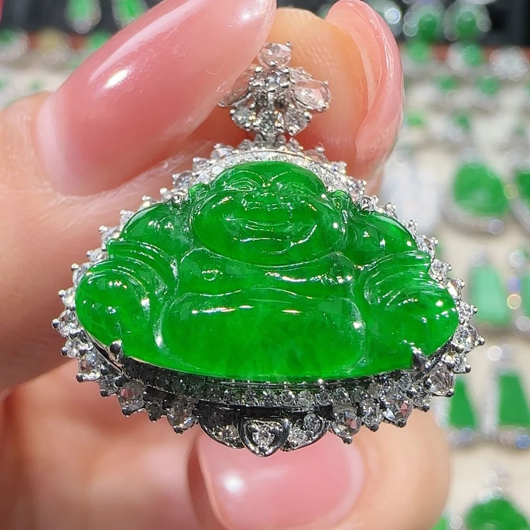 翡翠吊坠(不含链)18K金镶嵌