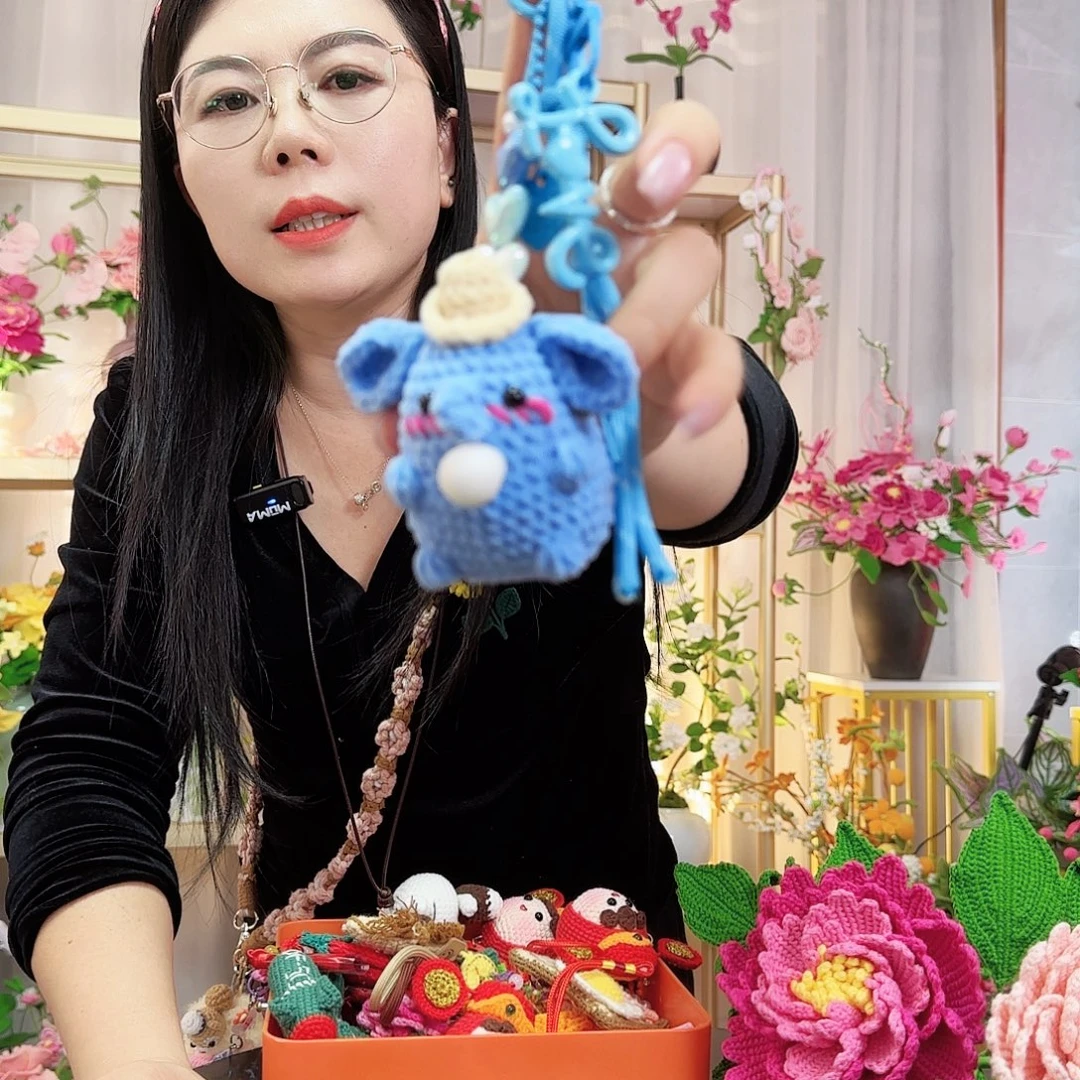 纯手工钩织手工钩织设计挂件