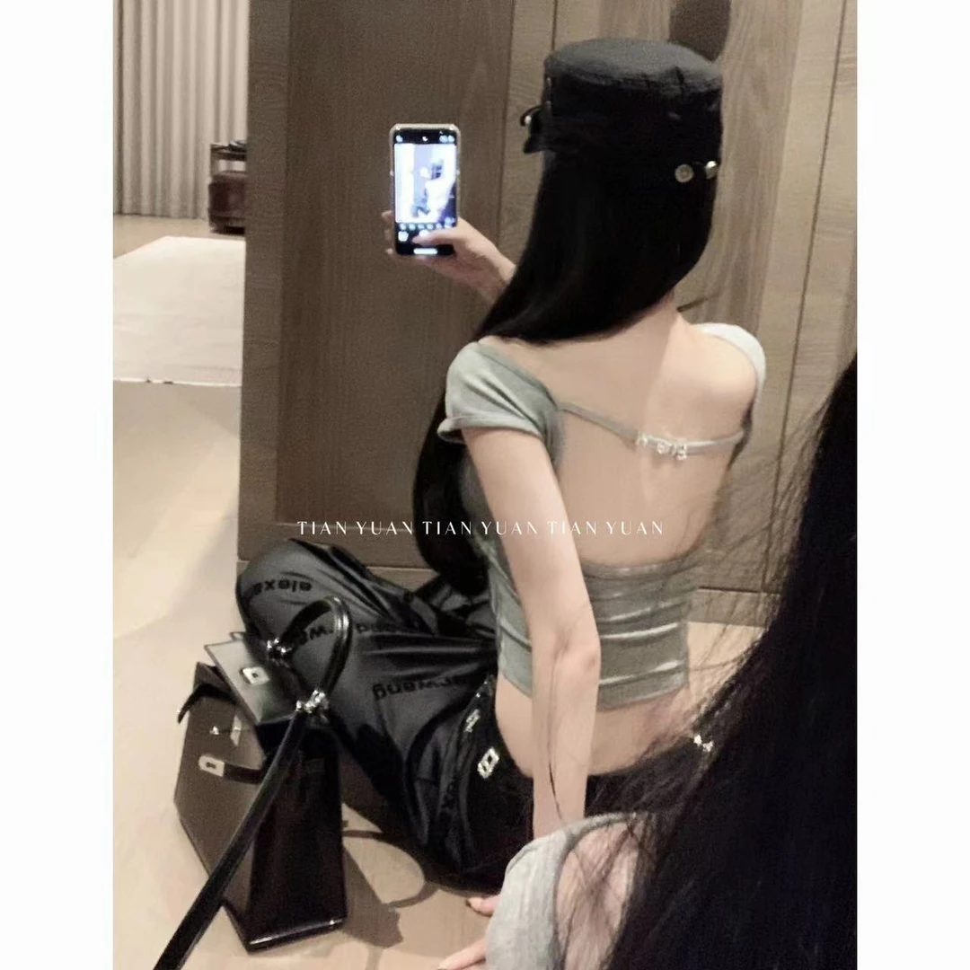甜美 ●【辣妹字母】T恤预X4TX2526