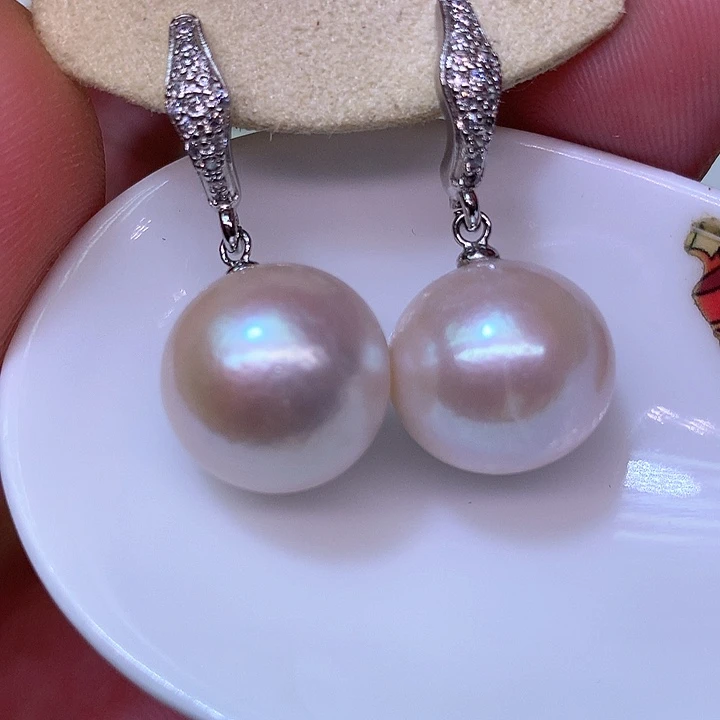 银S925镶嵌耳饰淡水珍珠