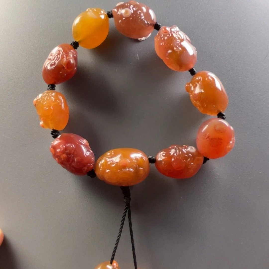 南红玛瑙保山天然原矿蒲漂天眼貔貅手持未镶嵌