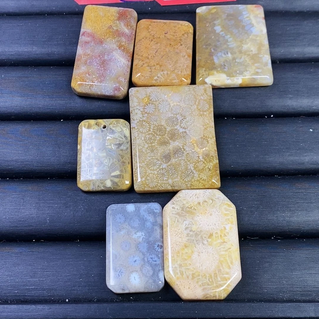 硅化玉颈饰合金?****吊坠