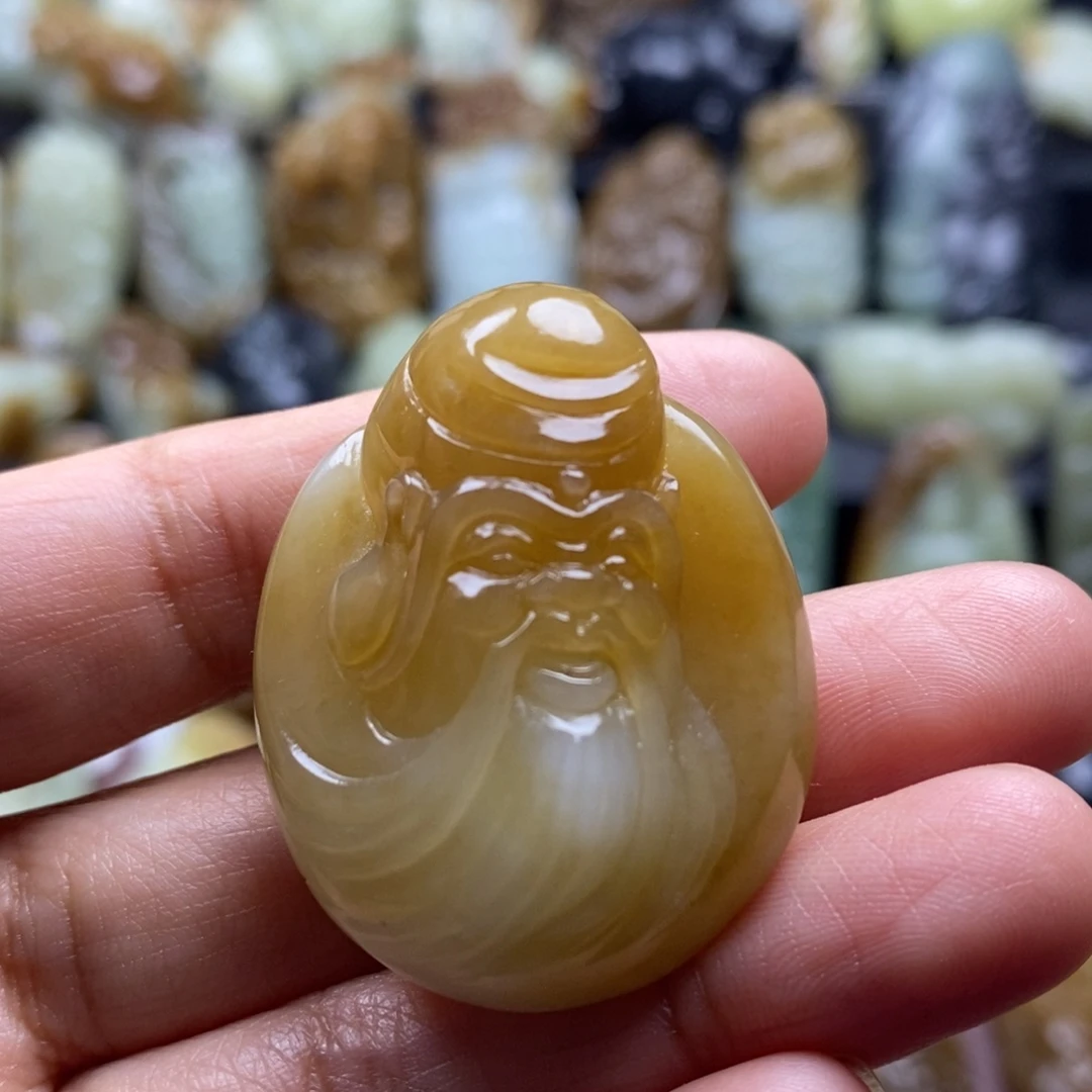 吊坠(不含链)未镶嵌和田玉（糖玉）