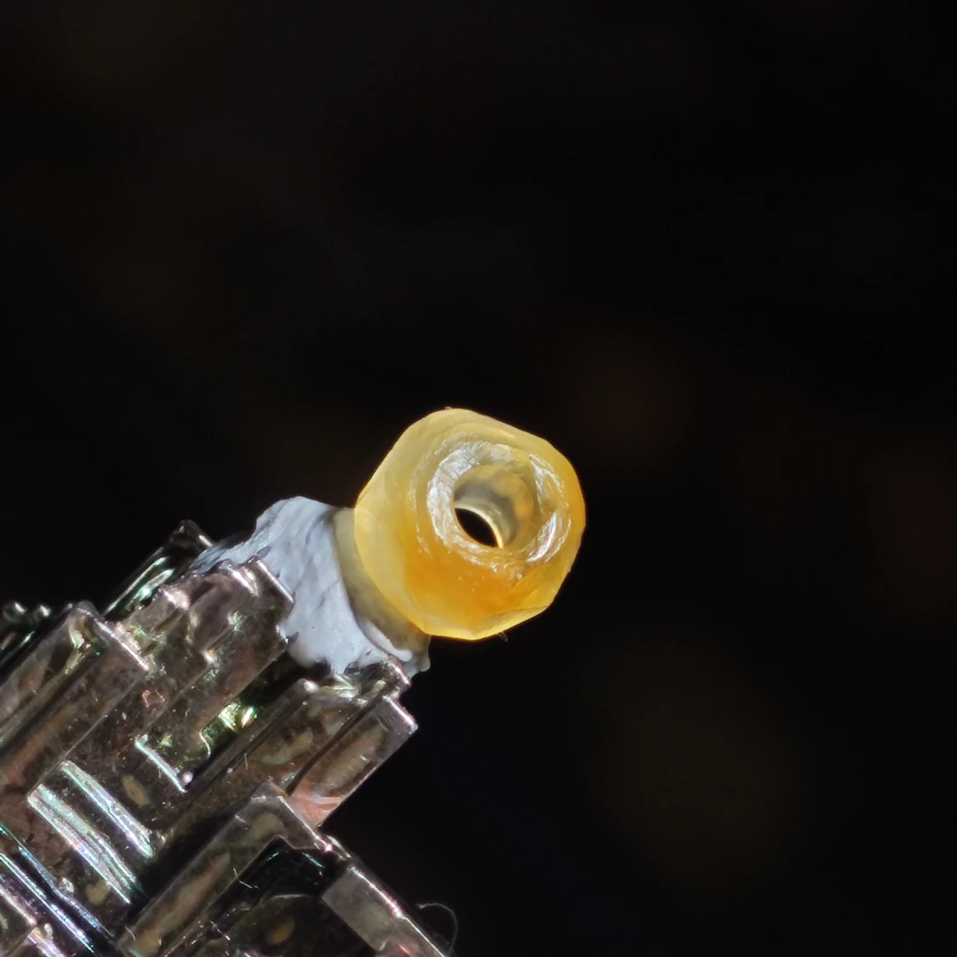 zc蜜蜡35号   6mm