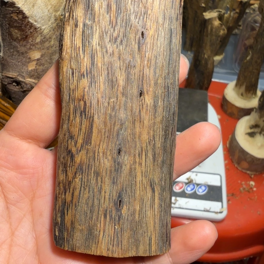 哈***哈棋楠沉香白奇块料