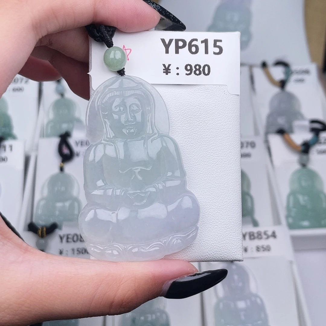 翡翠未镶嵌颈饰YP615