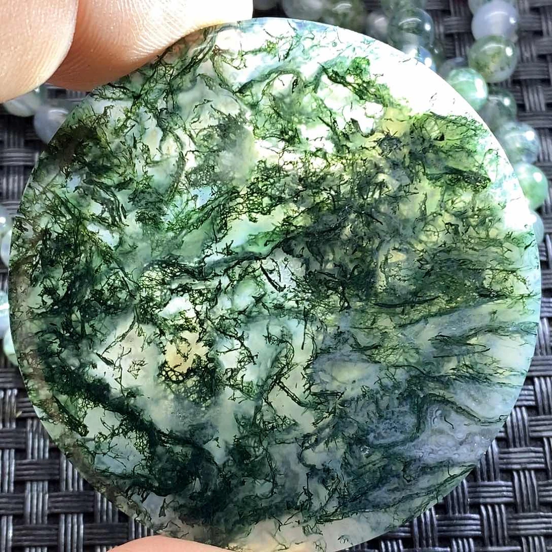 未镶嵌颈饰玛瑙/玉髓康*