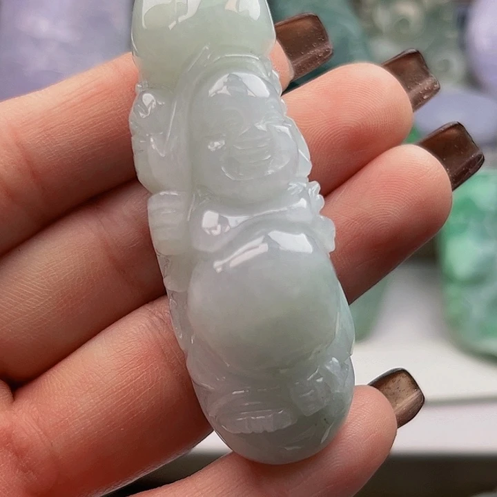 翡翠未镶嵌颈饰挂件
