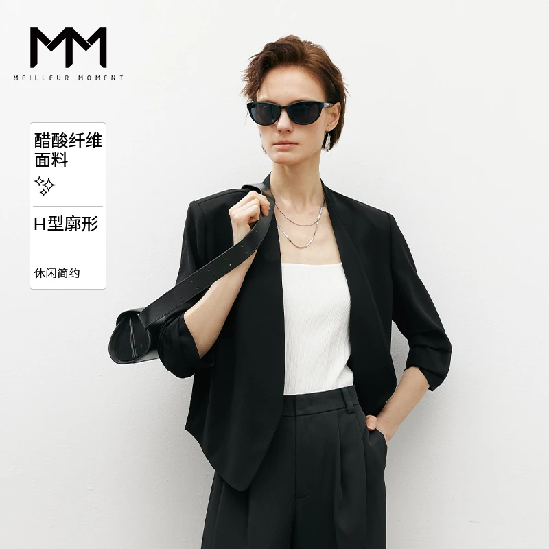 MM麦檬商场同款夏季新品V领堆堆袖黑色夏季时尚短外套5F4110792