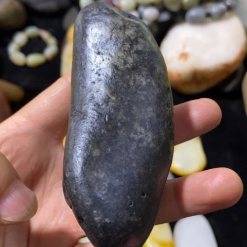 和田玉（糖玉）未镶嵌车挂