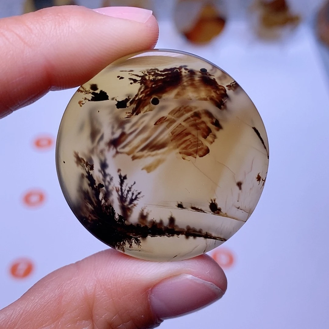 玛瑙/玉髓珠宝半成品未镶嵌马**云