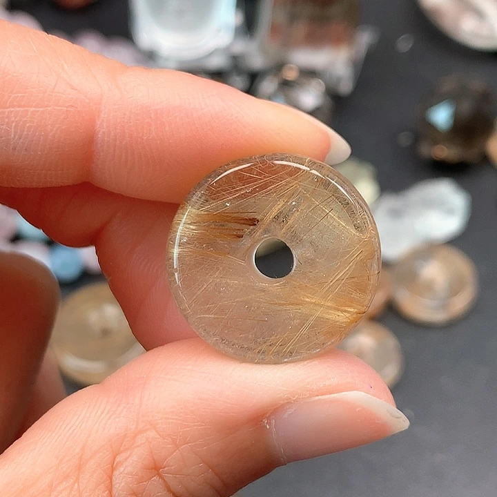 未镶嵌吊坠(不含链)水晶茶*