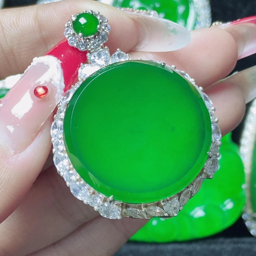 翡翠银S925镶嵌颈饰