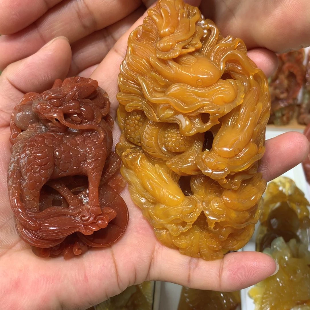G***耀蛇纹石玉未镶嵌颈饰