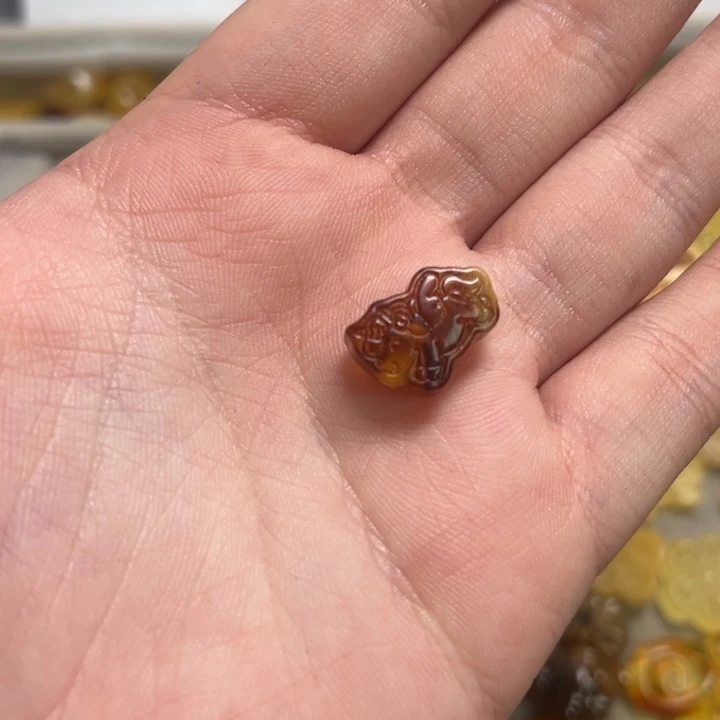 琥珀颈饰未镶嵌天然蜜蜡配件