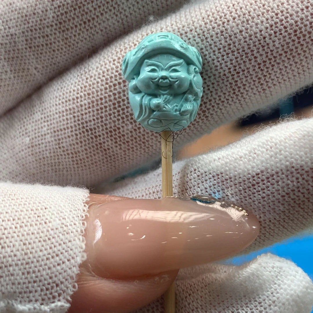 绿松石未镶嵌挂件