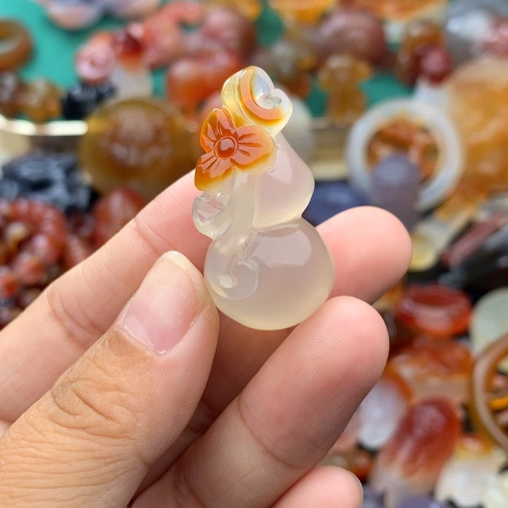 暖***F玛瑙/玉髓未镶嵌颈饰