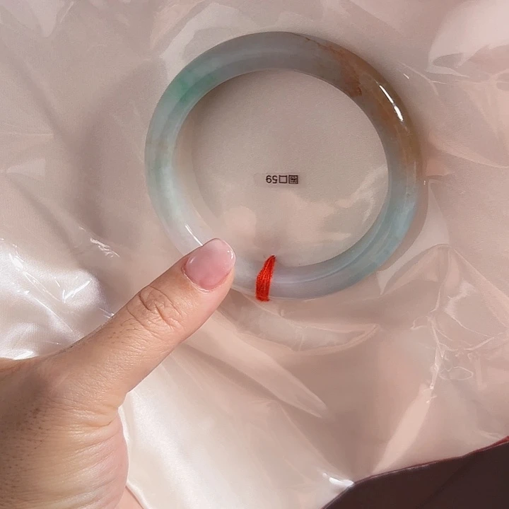 翡翠未镶嵌手镯缅甸天然