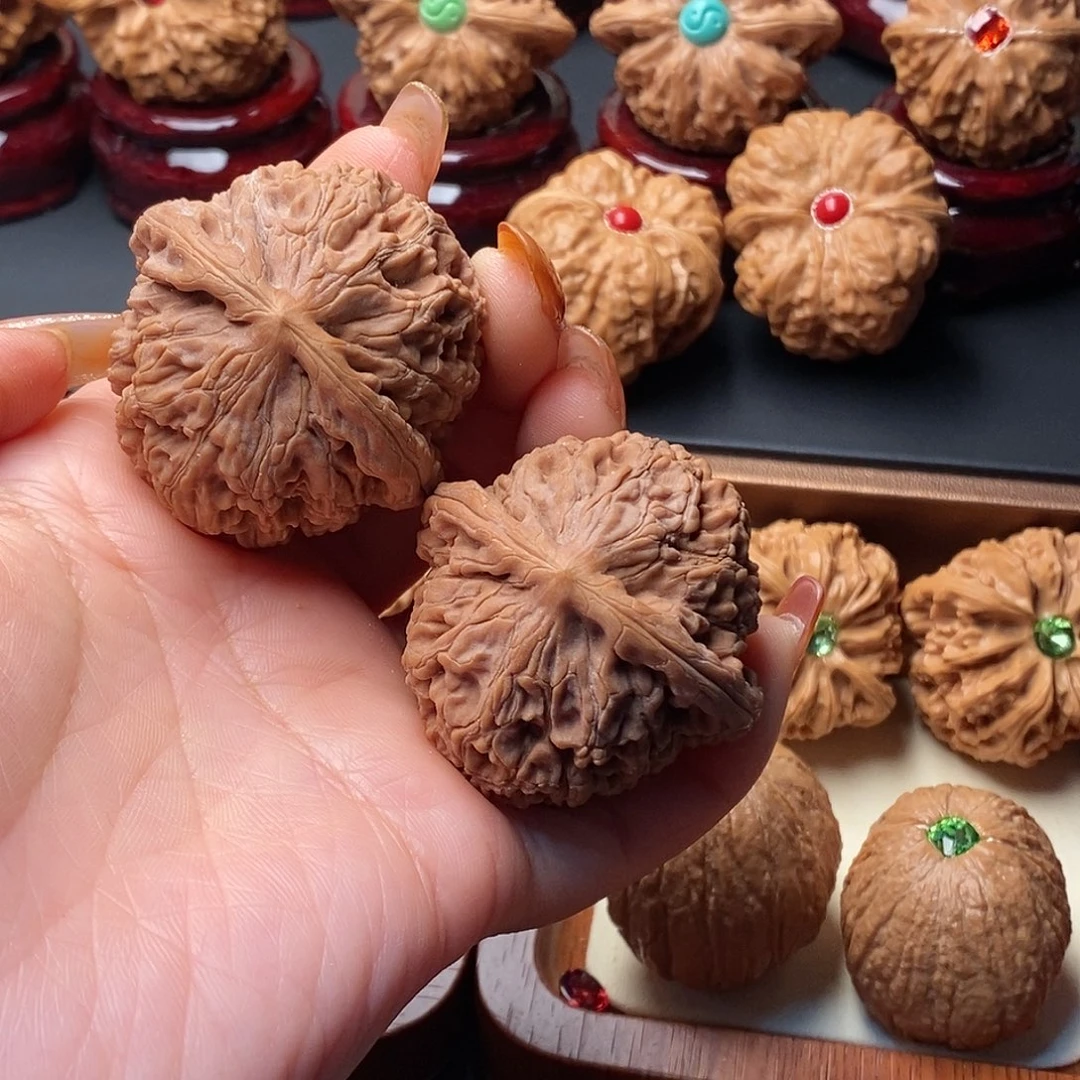 文玩核桃吊坠ღ***磊水龙纹