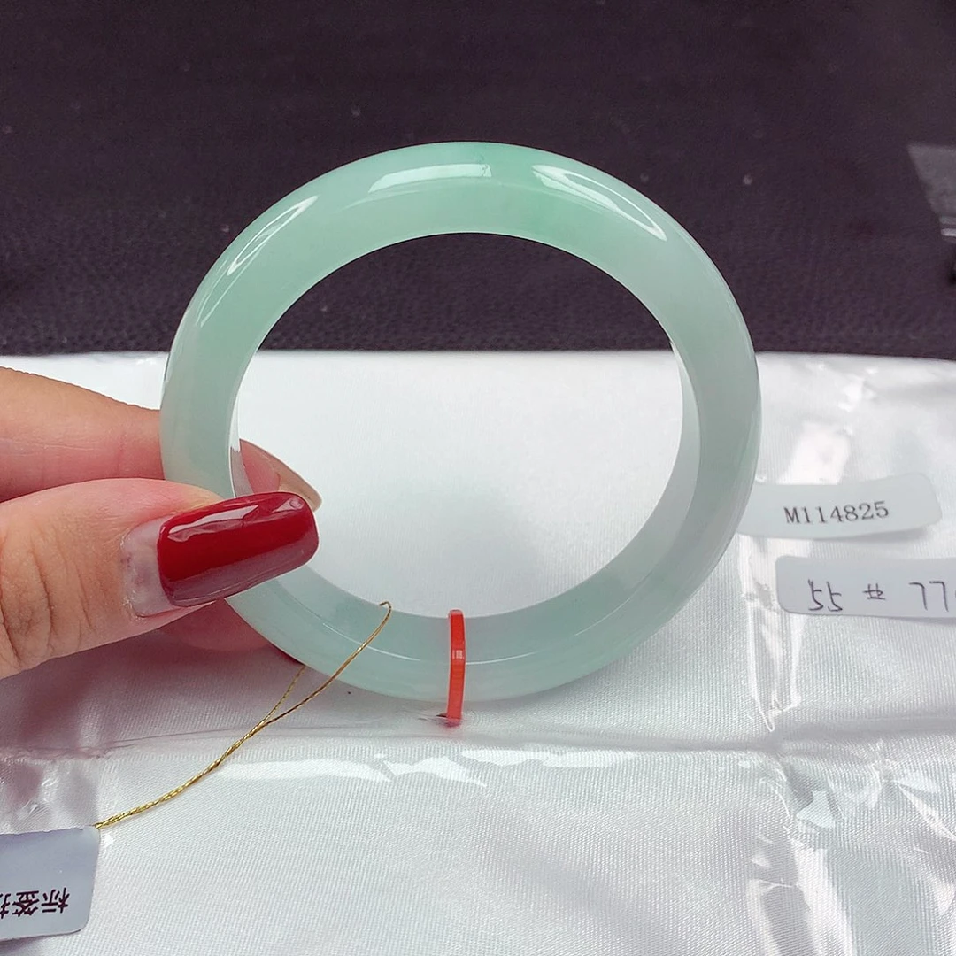 未镶嵌手镯翡翠55圈825