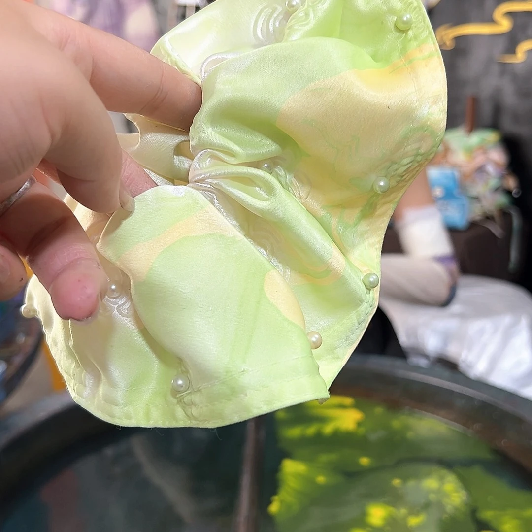 744精品圆饼龙井山茶