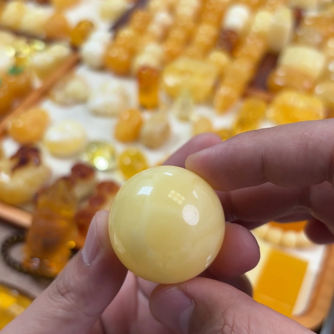 大***帅蜜蜡未镶嵌裸石珠子