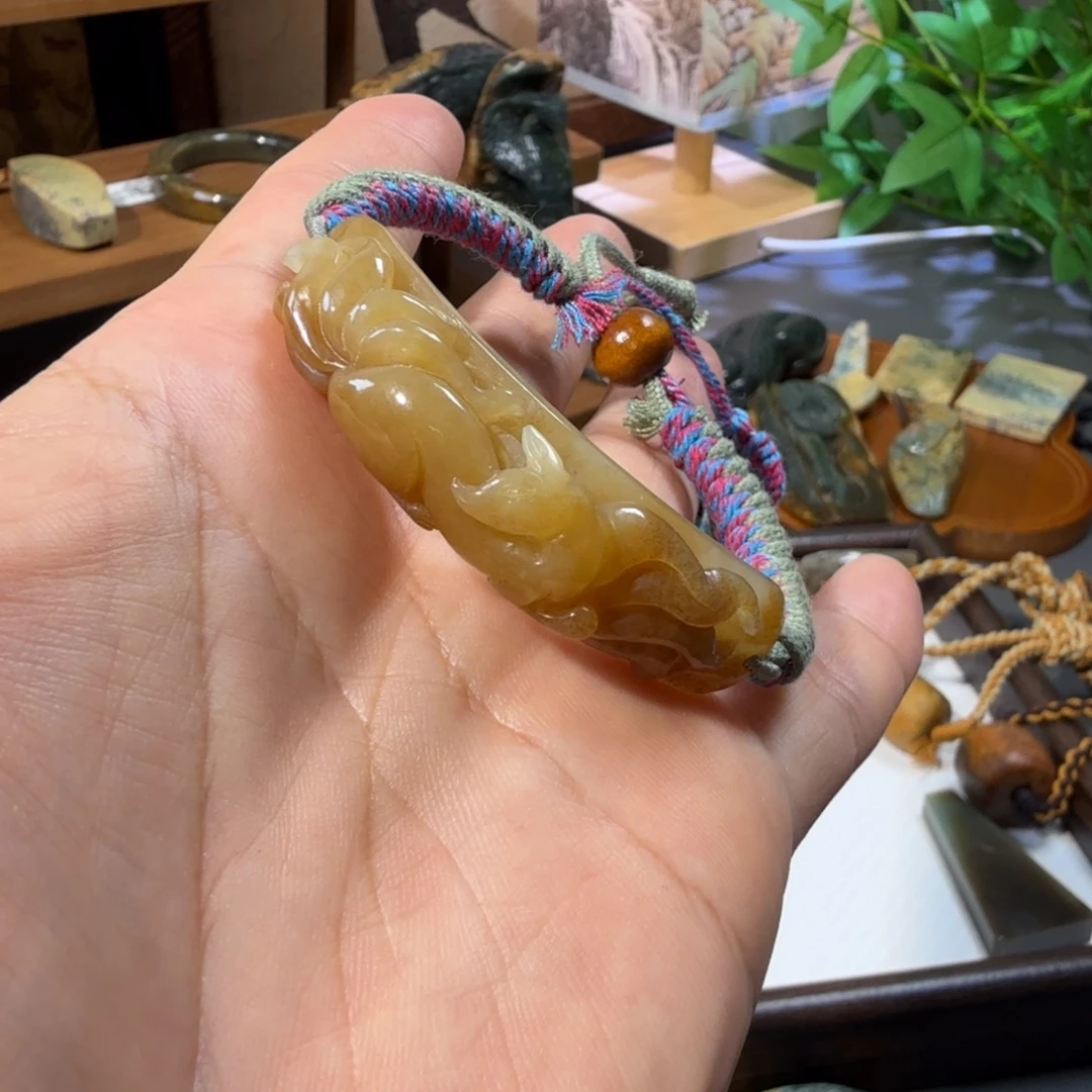 七***哥透闪石-蛇纹石玉未镶嵌手链