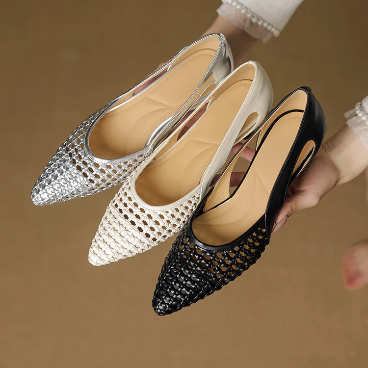 法式镂空洞洞鞋女高跟尖头透气包头凉鞋女夏季细跟米白色真皮单鞋