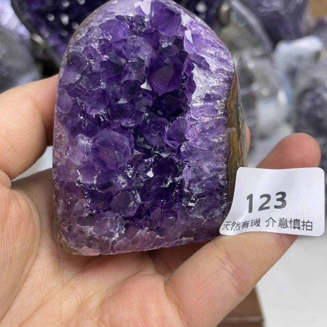 紫晶大型摆件（非配饰）未镶嵌