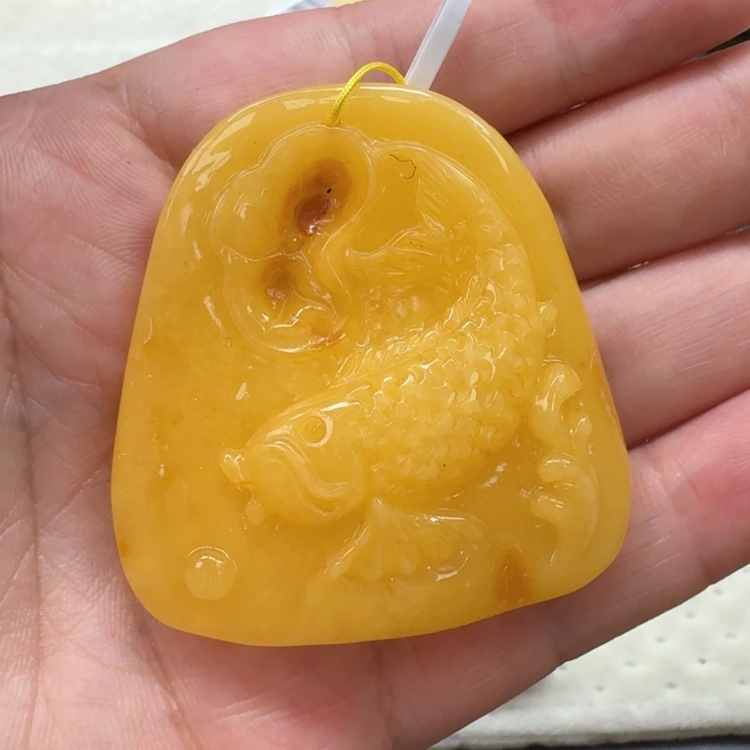 琥珀未镶嵌珠宝奇石624