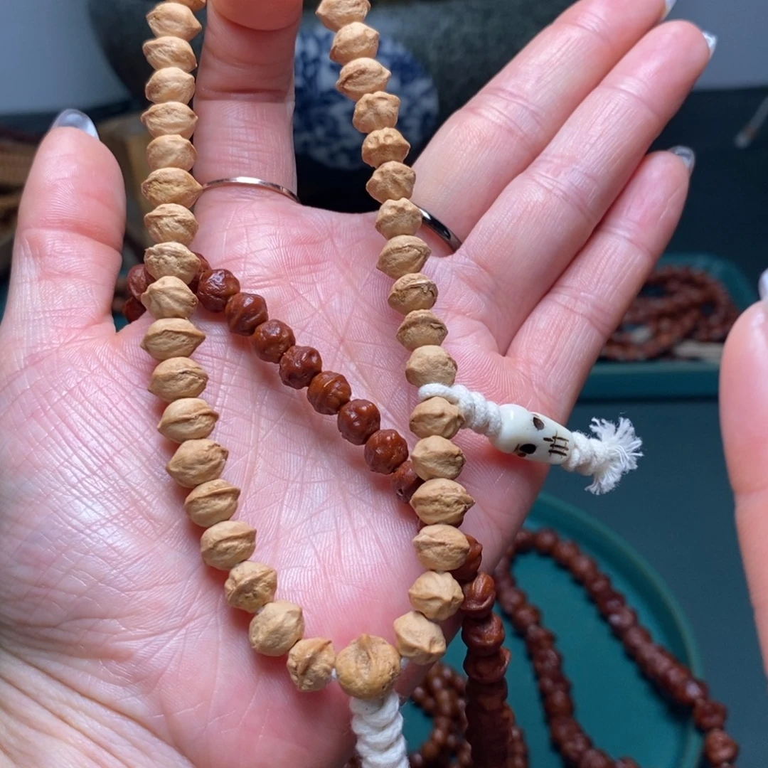 柏香籽/百香籽吊坠76.6臧次