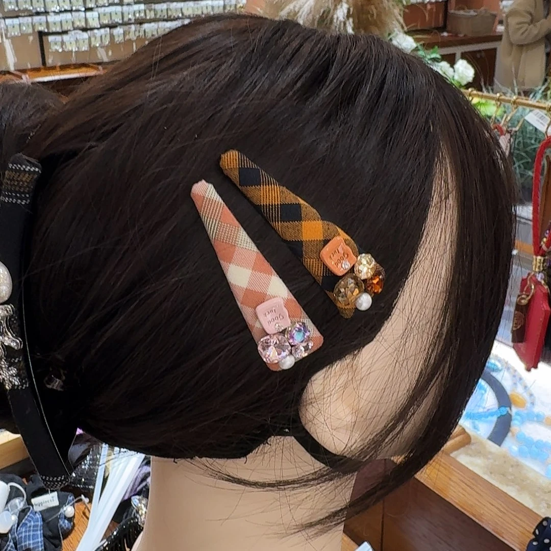 皮质非金属发夹橘色