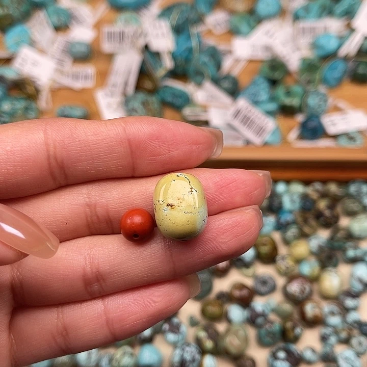 南红玛瑙未镶嵌颈饰