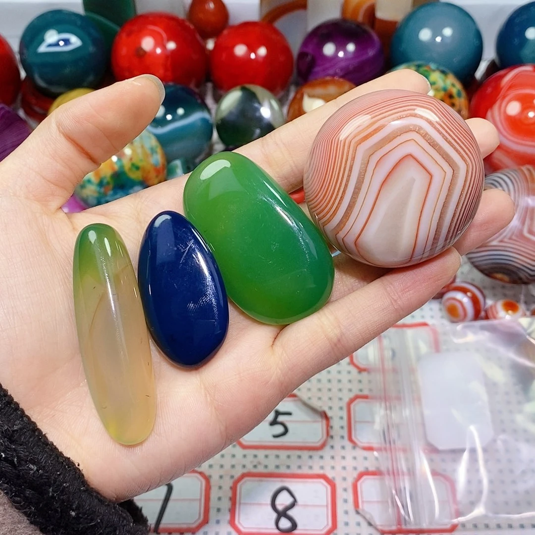 神***明玛瑙/玉髓未镶嵌珠宝奇石